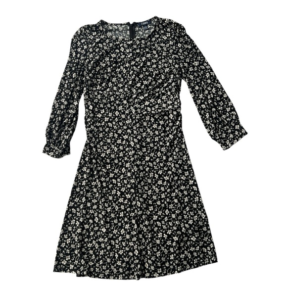 Dresses & Skirts - Chaps Women’s Floral Lightweight Long Sleeve Black Dress - M